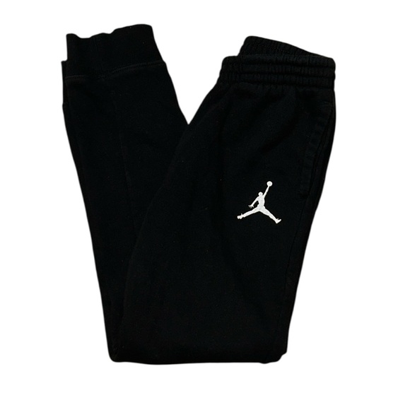 Jordan Boys Black Sweatpants(Size Medium) - Picture 1 of 6